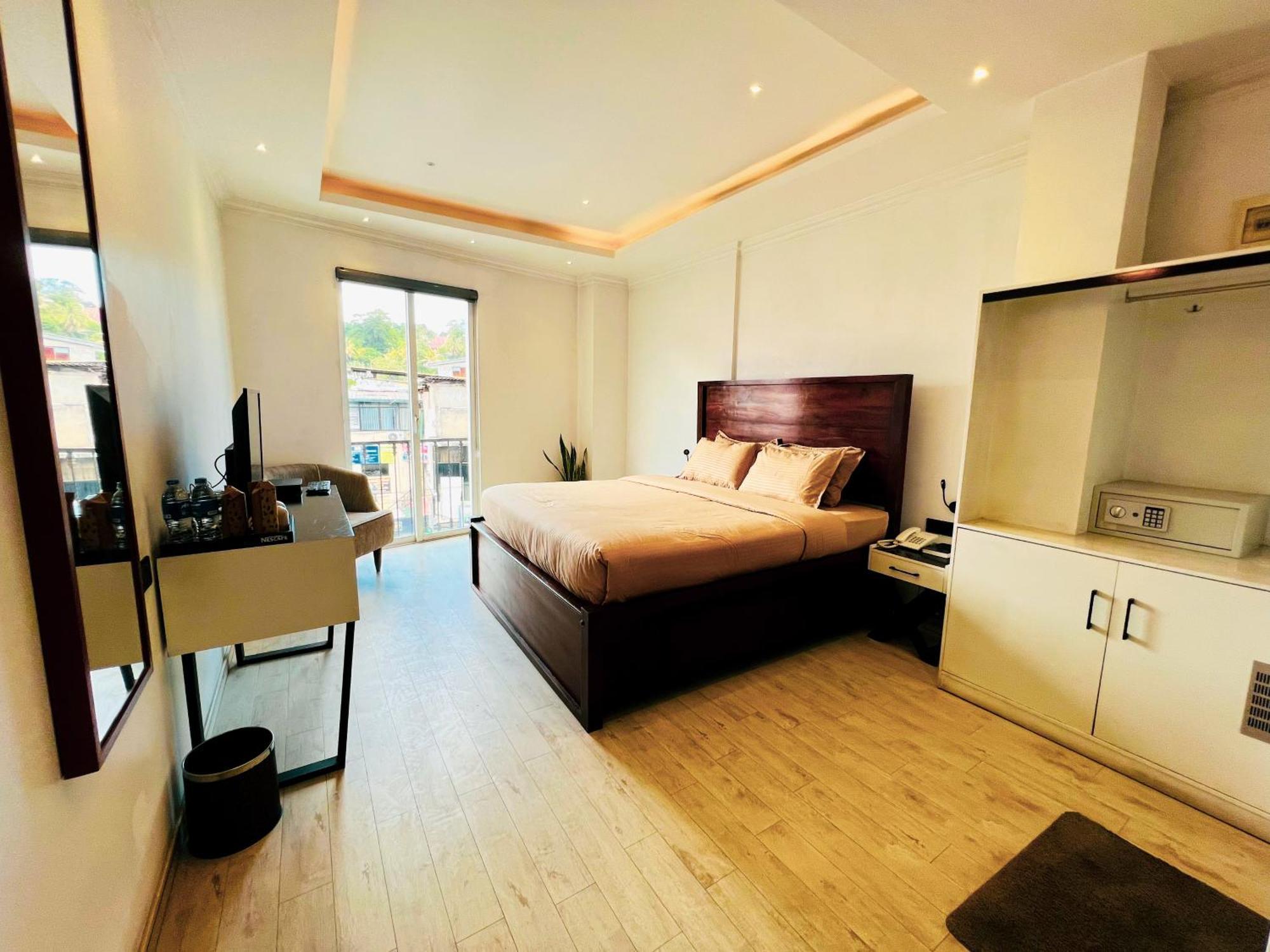 Bed Station 210 Hotel Kandy Exterior photo
